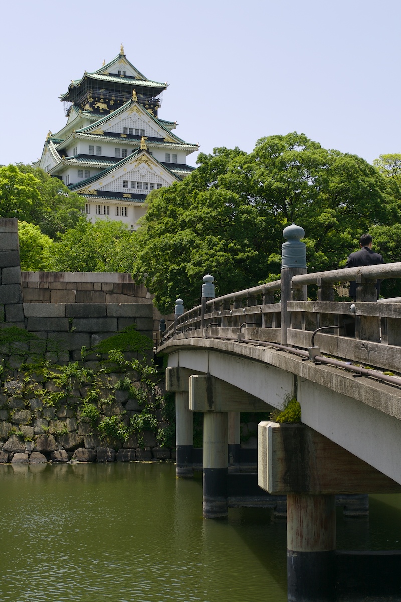 osaka_moat.jpg